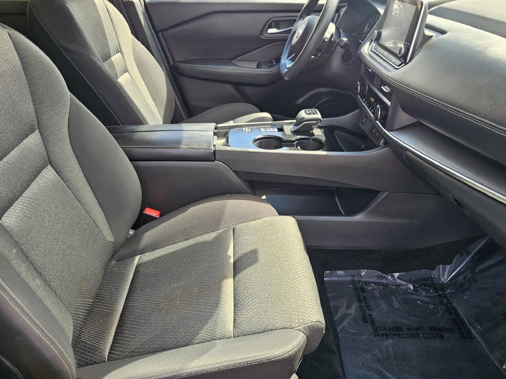 Used 2024 Silver Nissan SV image 13