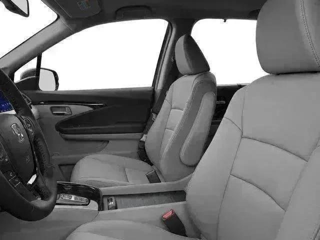 Used 2016 Gray Honda Touring image 8