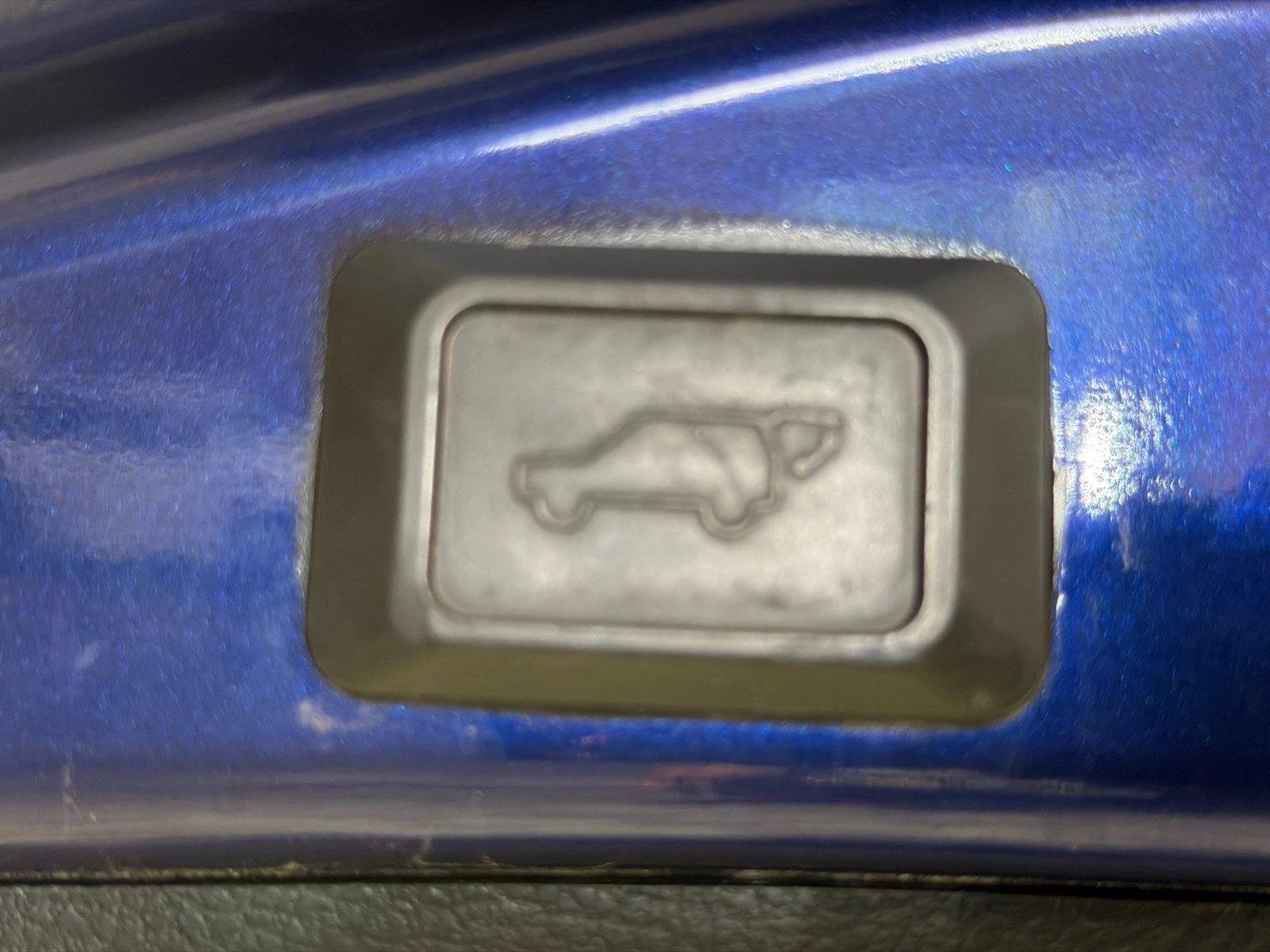 Used 2015 Blue Crush Metallic Toyota Limited image 21