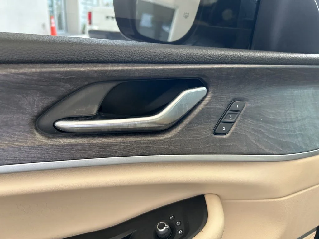 Used 2021 White Jeep Limited image 38