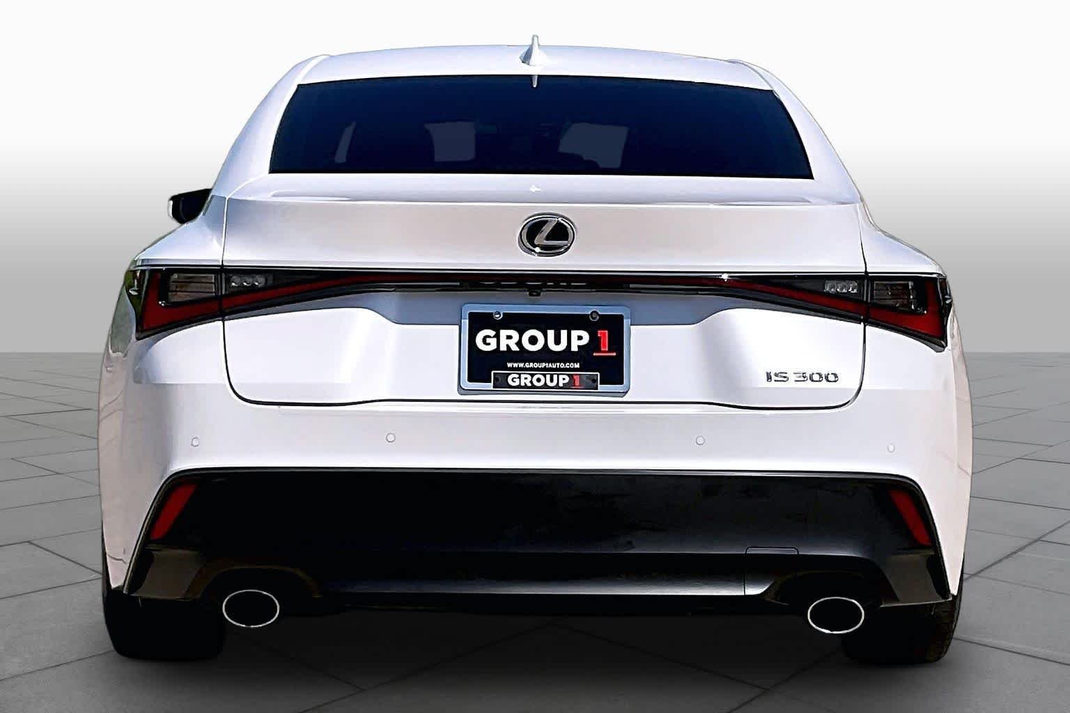 Used 2023 Eminent White Pearl Lexus  image 5
