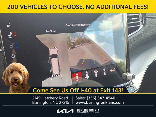 Used 2025 Diamond Black Crystal Pearlcoat Jeep Base image 4