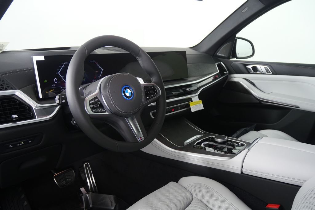 New 2026 Brooklyn Grey Metallic BMW xDrive50e image 12