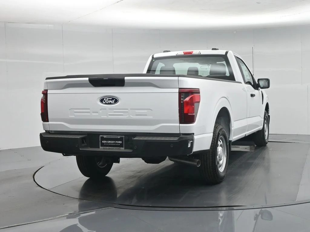 New 2026 Oxford White Ford XL image 47