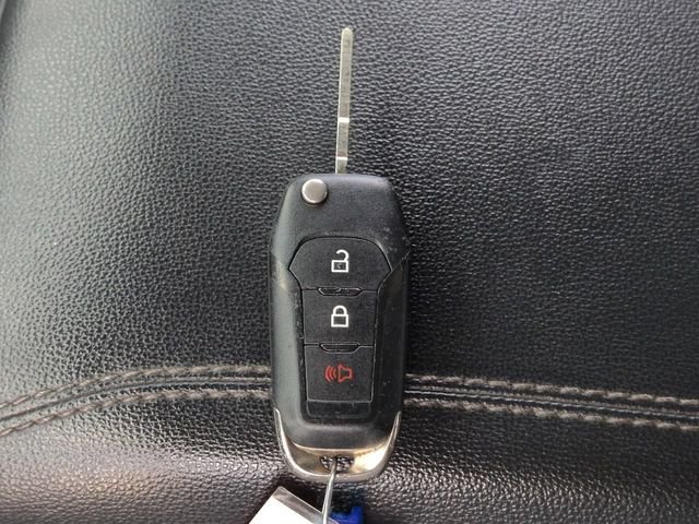 Used 2024 White Ford XLT image 27