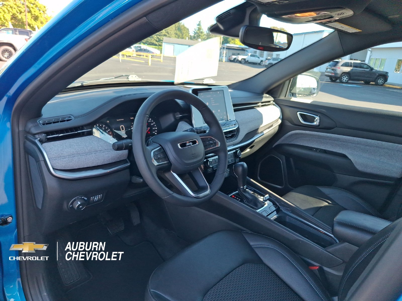 2025 Jeep Compass Latitude - Photo 16