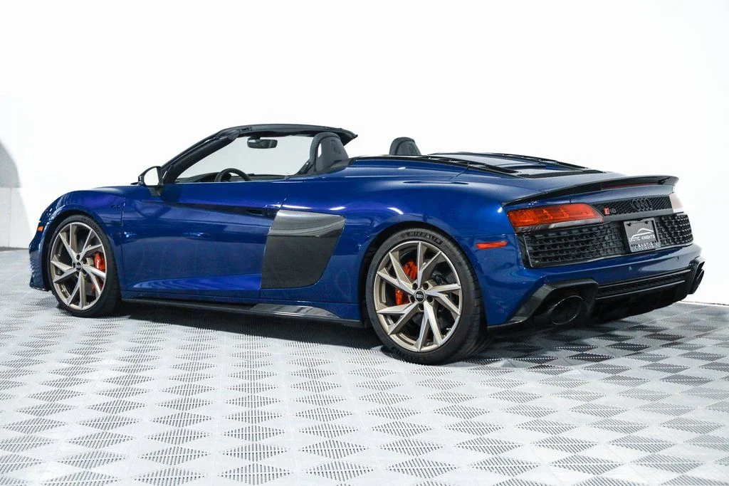 Used 2023 Blue Audi V10 performance image 22