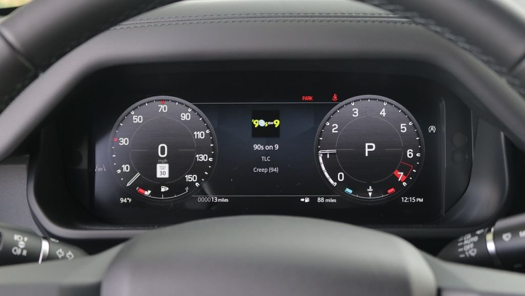 New 2026 Fuji White Land Rover X-Dynamic SE image 21