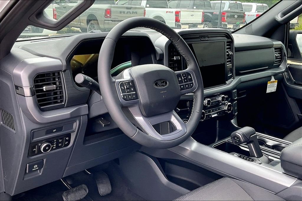 New 2026 Ford F-150 XLT 4D SuperCrew