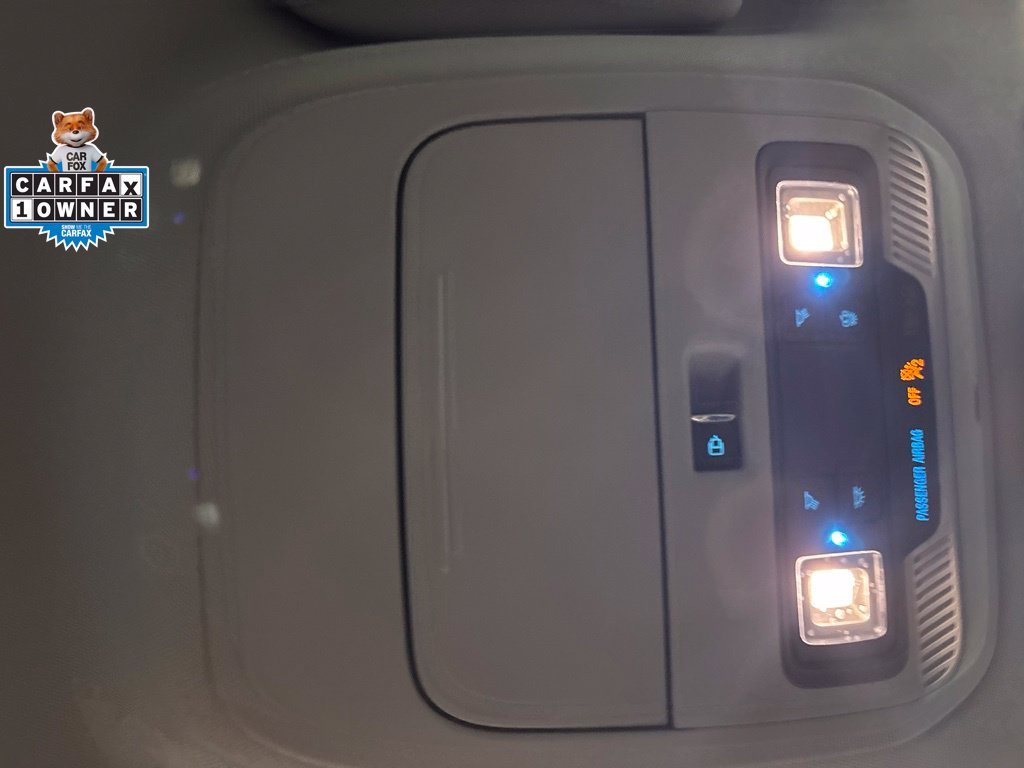 Used 2023 Oxford White Ford XLT image 26