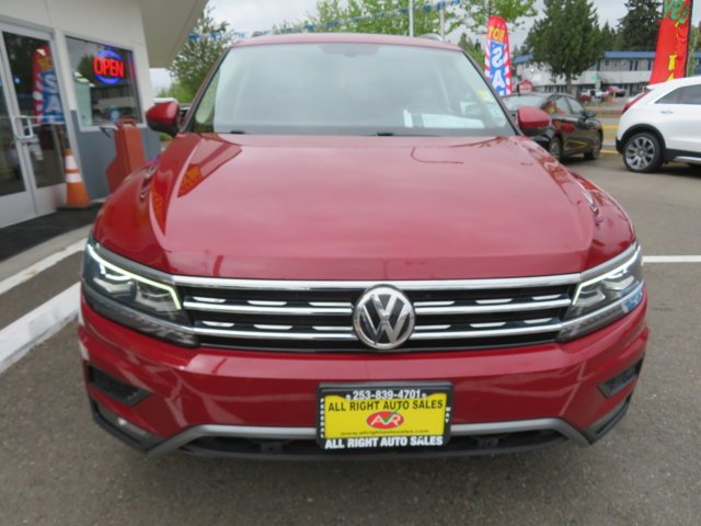 Used 2019 Cardinal Red Metallic Volkswagen SEL Premium image 7