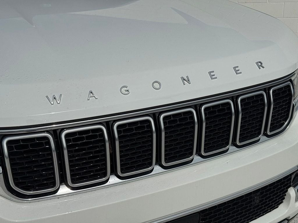 Used 2024 White Jeep Series III image 9