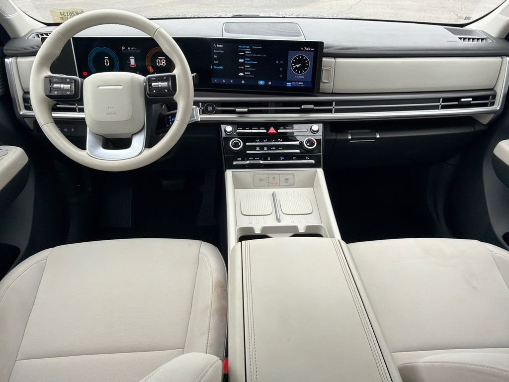 2025 Hyundai Santa Fe SE - Photo 23