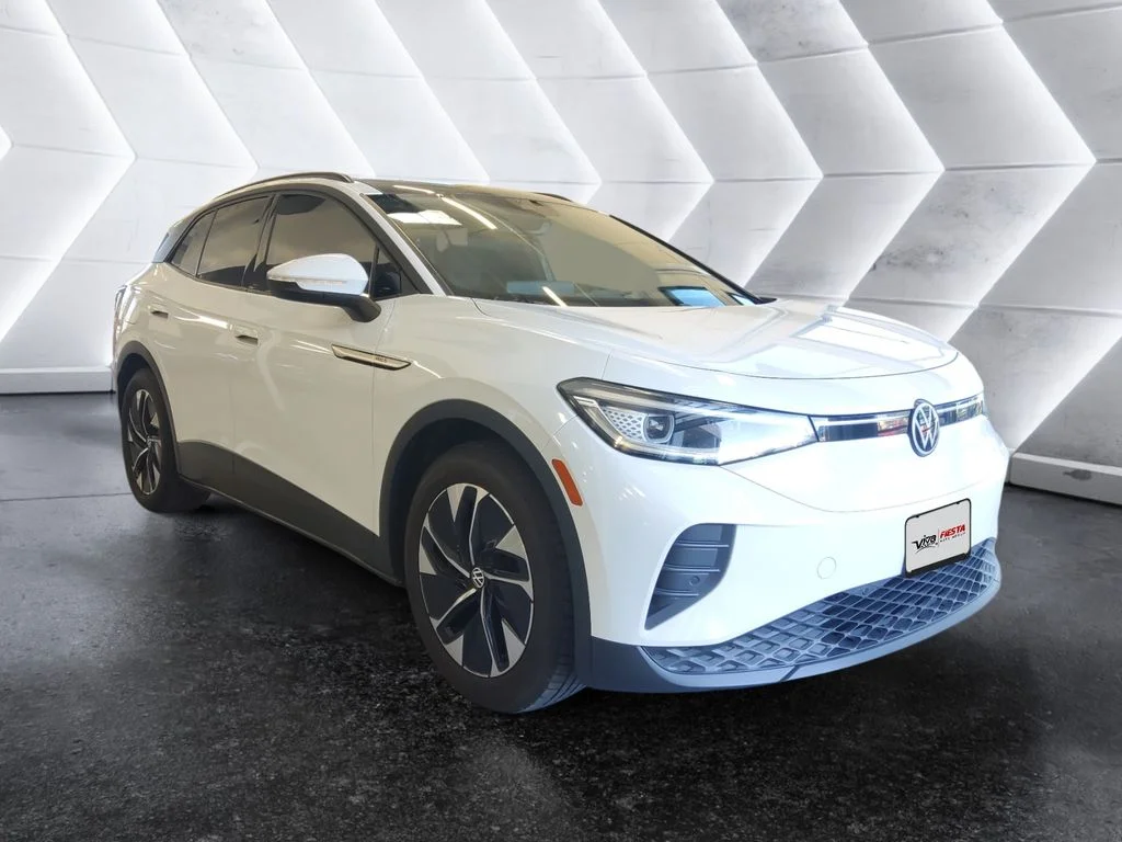 Used 2021  Volkswagen Pro S image 1