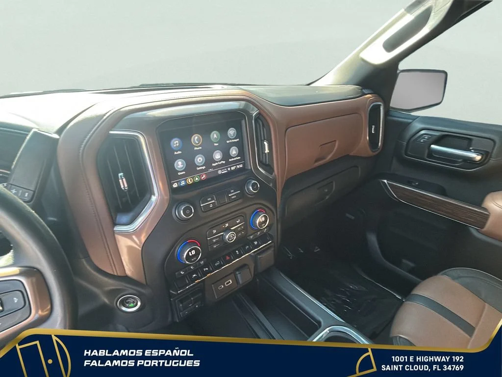 Used 2022 Oxford Brown Metallic Chevrolet High Country image 21