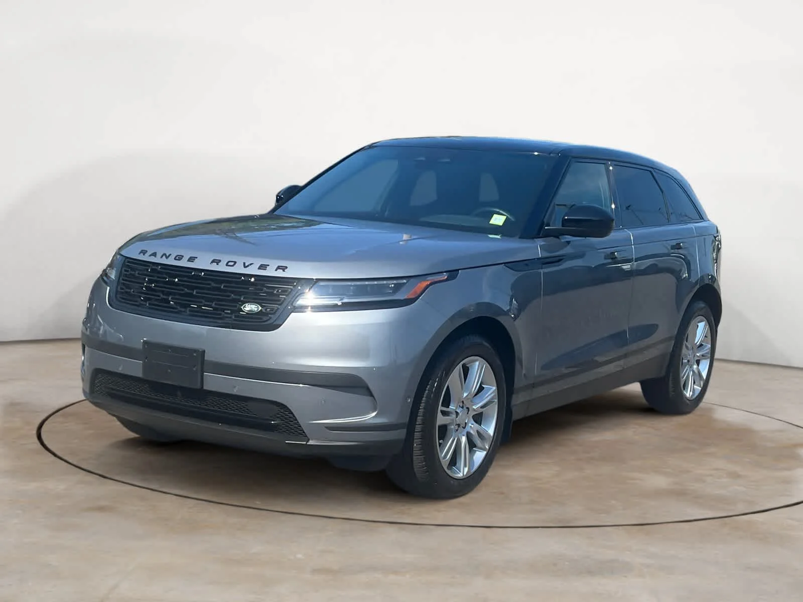 2026 Land Rover Range Rover Velar