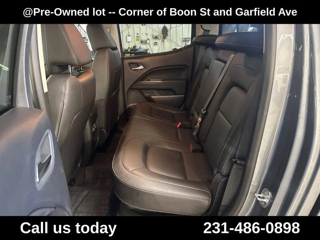 Used 2021 Gray Chevrolet LT image 27
