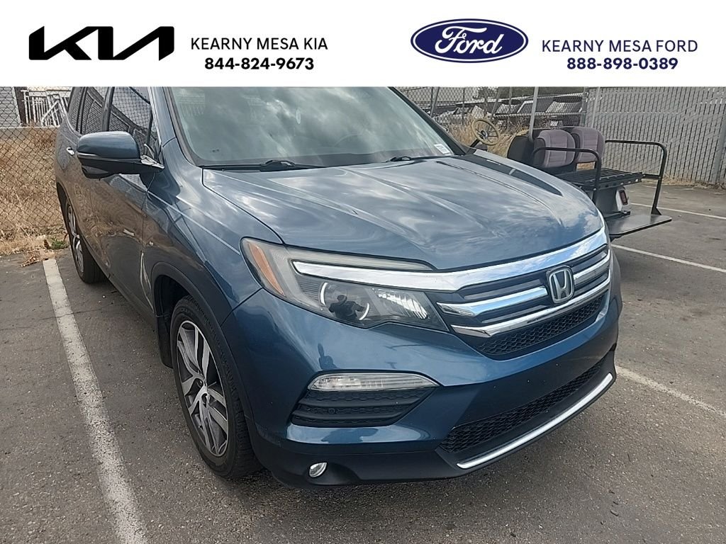 Used 2017 Blue Honda Touring image 1