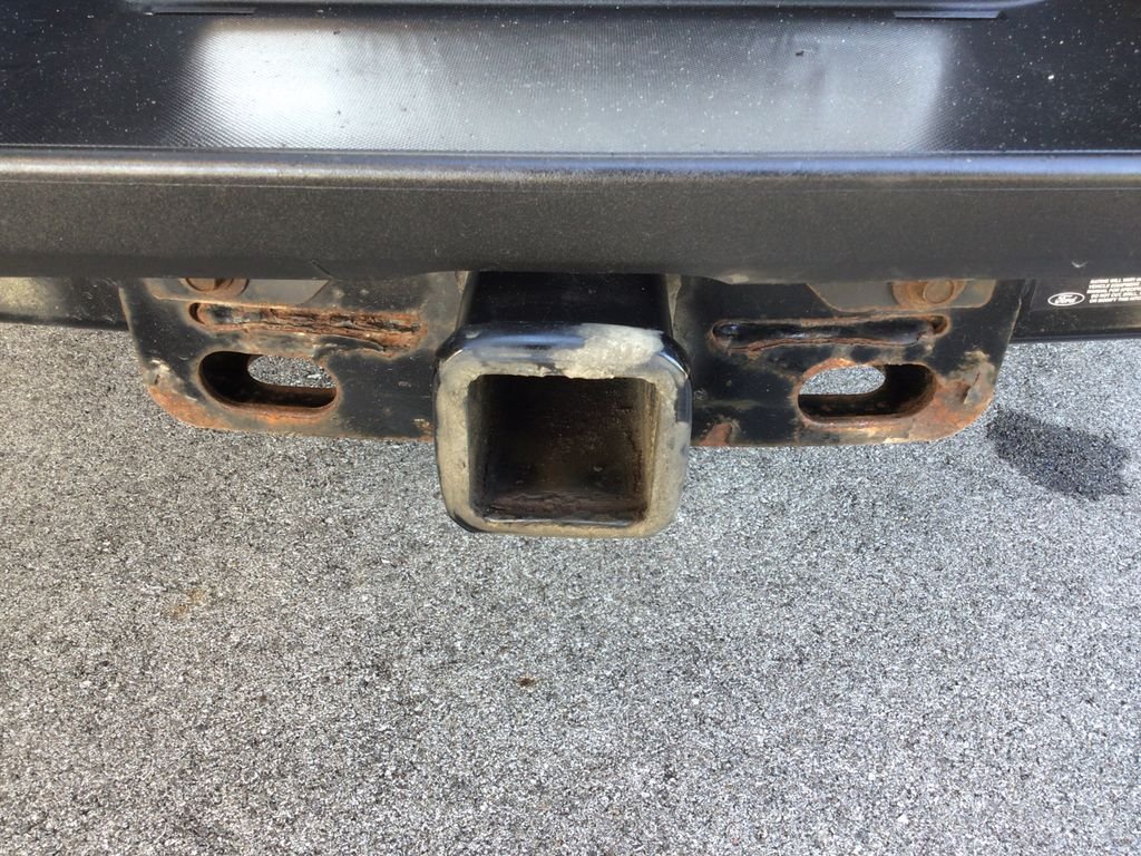 Used 2019 White Ford XL image 41