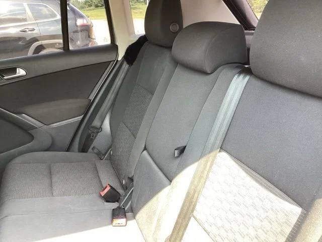 Used 2014 Silver Volkswagen S image 16
