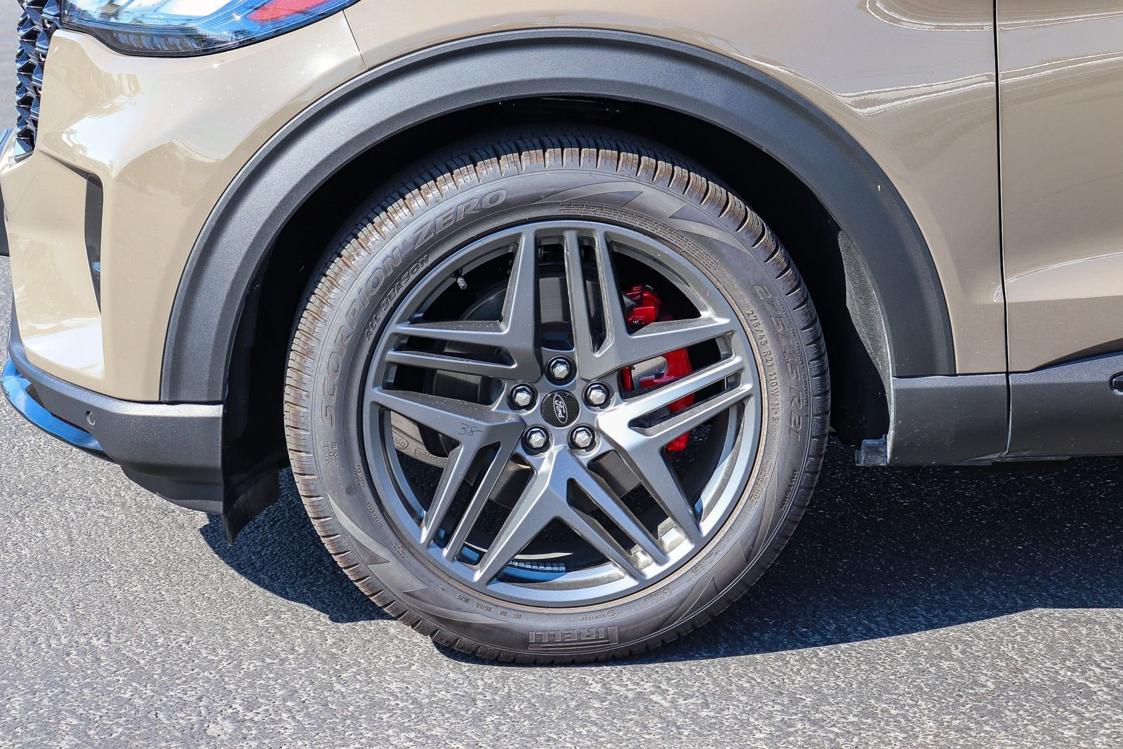 2026 Ford Explorer ST-LINE - Photo 9
