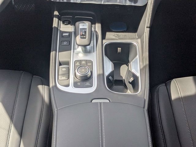 New 2027 RADIANT WHITE INFINITI Pure FWD image 19