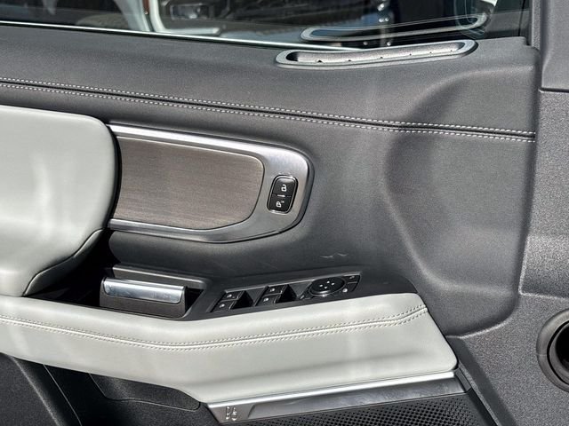 Used 2025 White Ford Platinum image 20