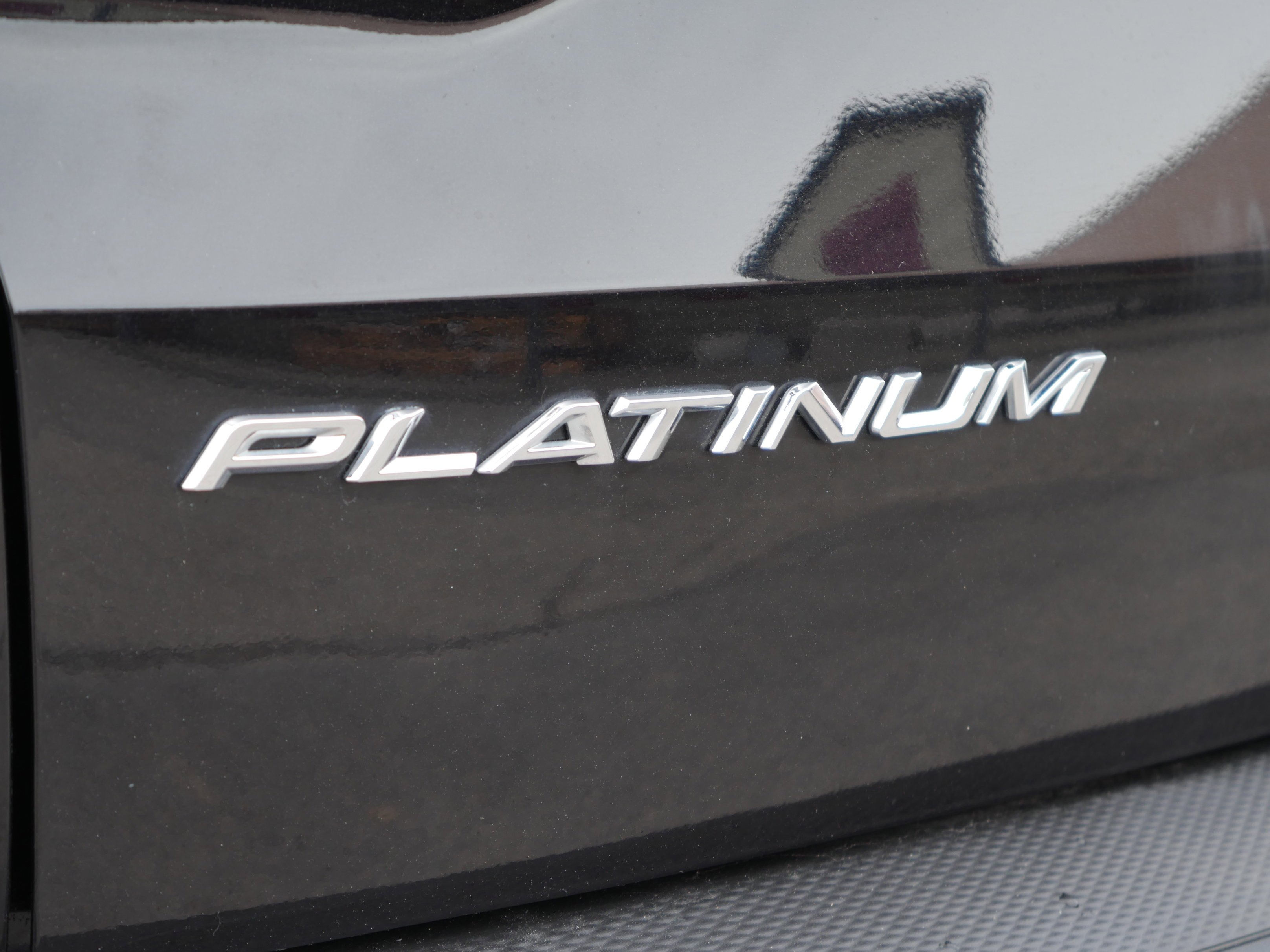 2025 Ford Escape Platinum - Photo 10