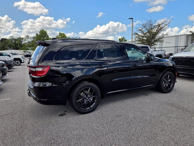 New 2027 Pitch-Black Exterior Paint Dodge GT HEMI image 15