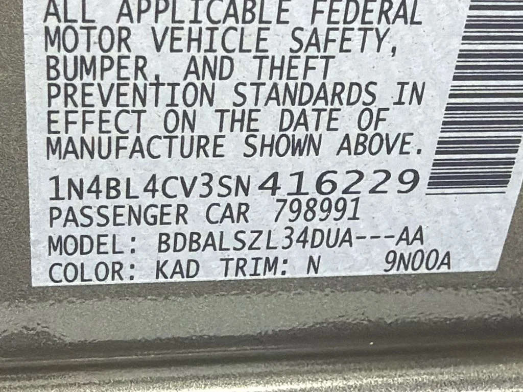Used 2025 Gray Nissan 2.5 SR image 31
