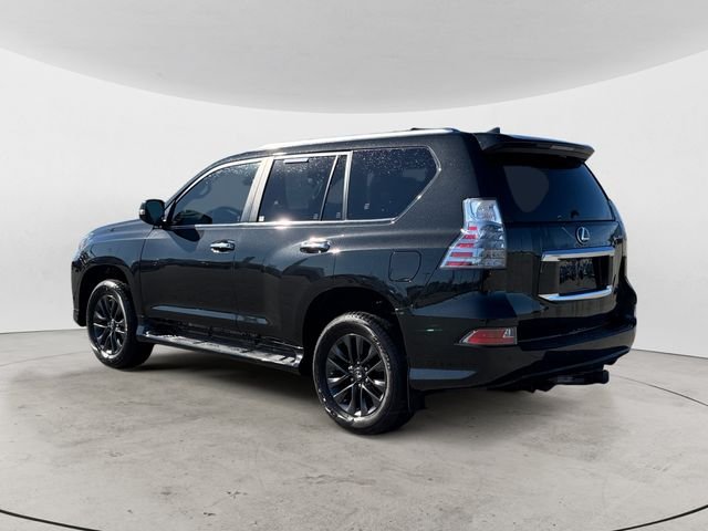 Used 2022 Black Lexus 460 image 3