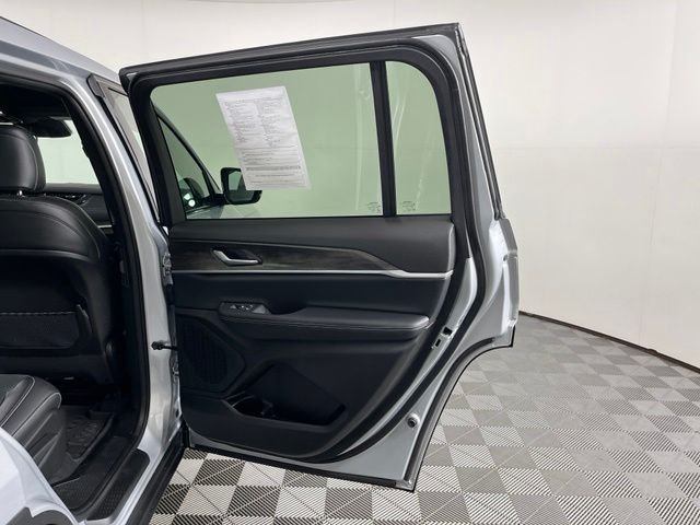 Used 2026 Silver Jeep Altitude image 46