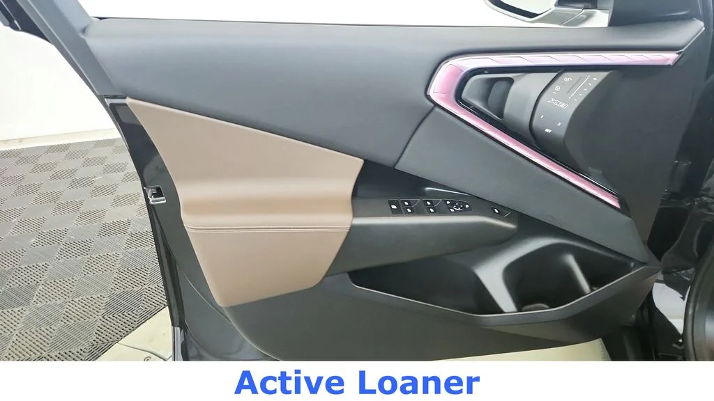 Used 2025 Black Sapphire Metallic BMW 30 xDrive image 28