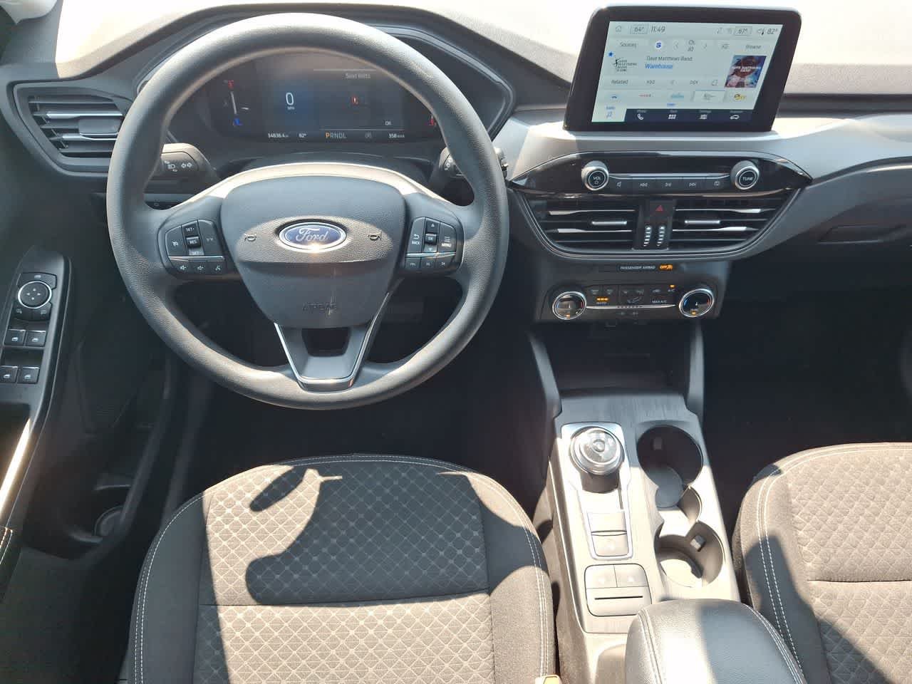 Used 2025 Oxford White Clearcoat Ford Active image 27