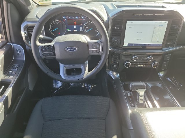 Certified Used 2023 Avalanche Ford XLT image 4