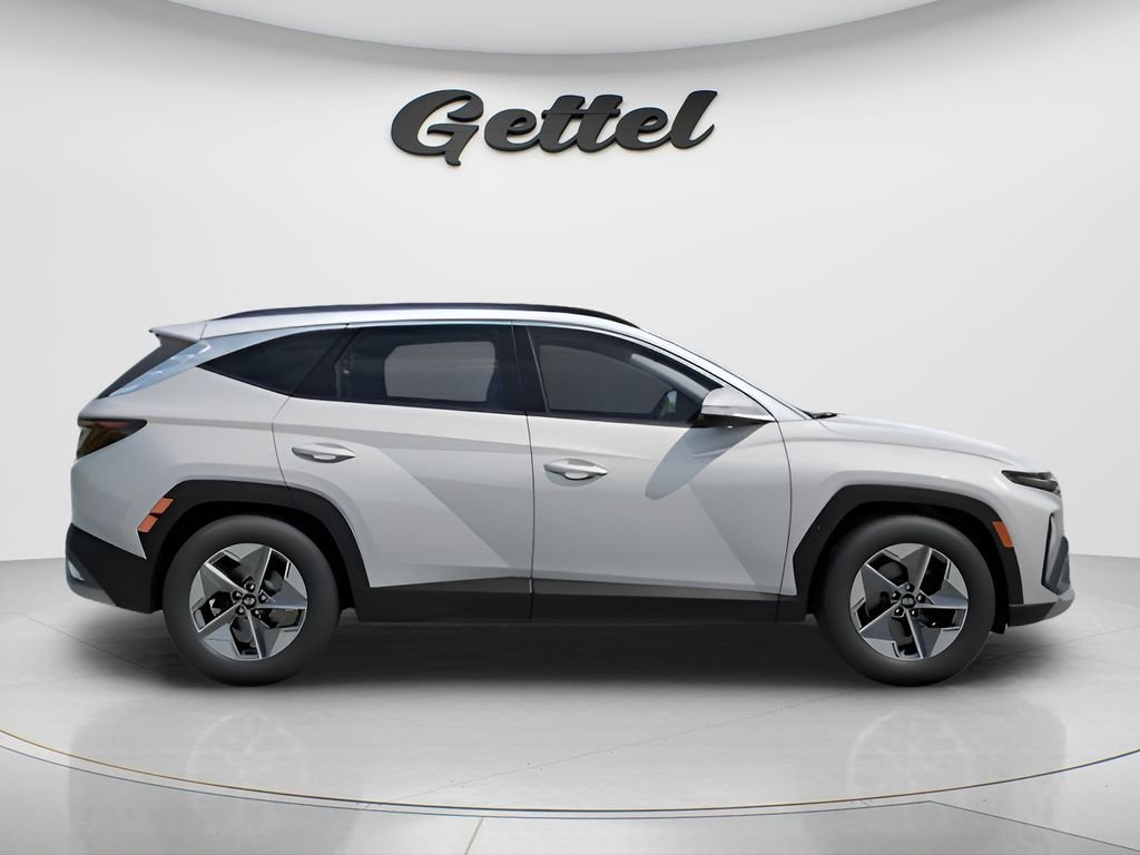 New 2026 White Hyundai SEL Convenience image 5