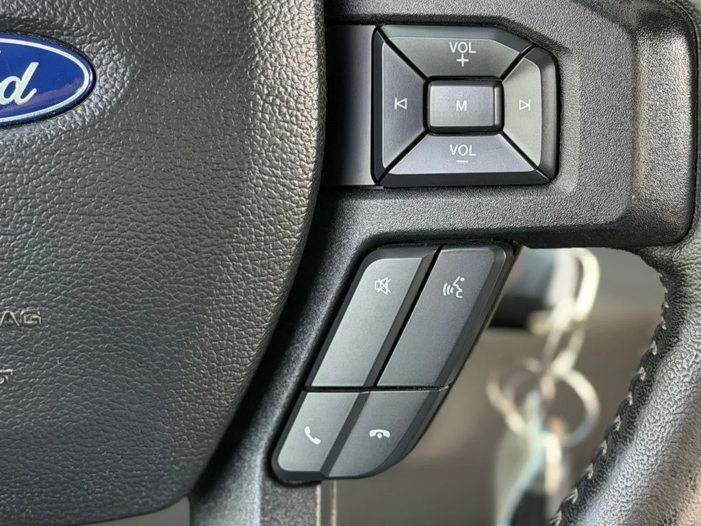 Used 2018 White Ford XLT image 9