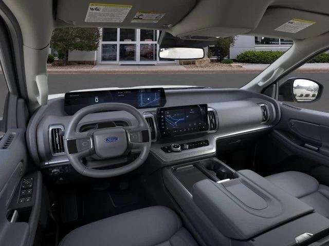 New 2026 Oxford White Ford Active image 9