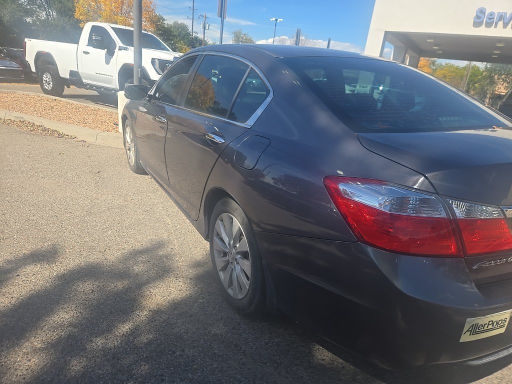 Used 2015  Honda EX image 4