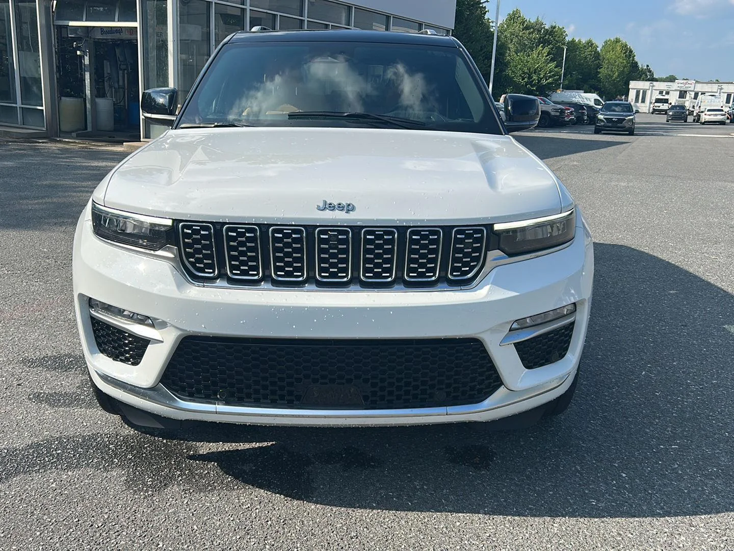 Used 2023 Bright White Clearcoat Jeep Summit image 9