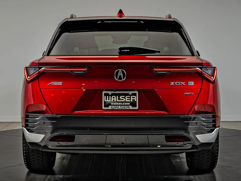 Used 2024 Scarlet Red Metallic Acura  image 6