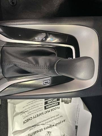 Certified Used 2025 CLASSIC SILVER METALLIC Toyota  image 21