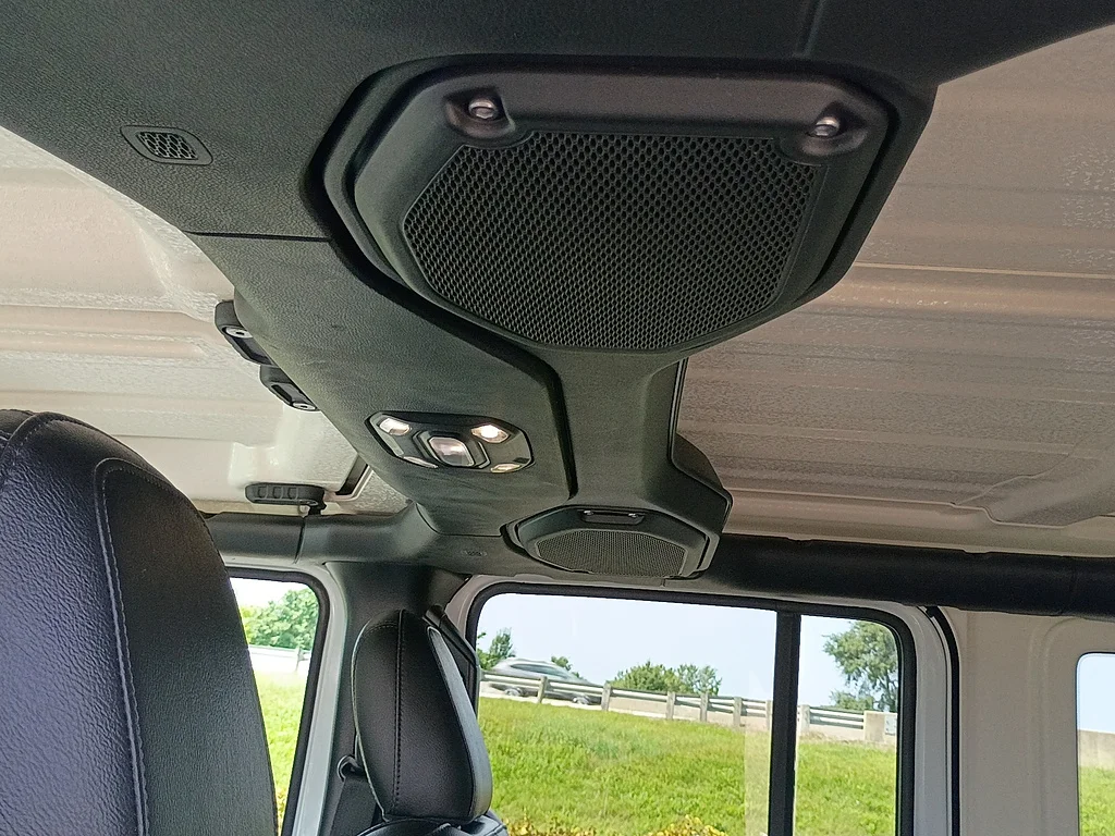 Used 2023 Bright White Clear Coat Jeep Sahara image 17