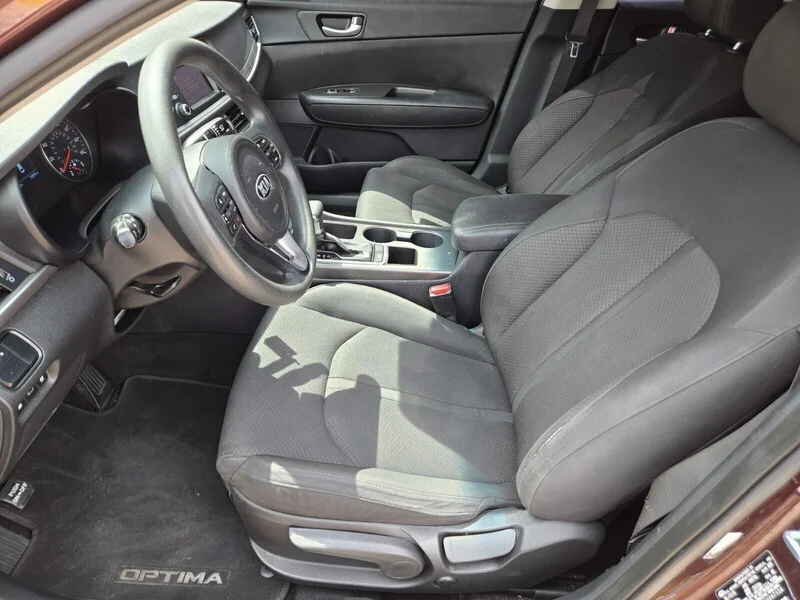 Used 2016 Sangria Kia LX image 6