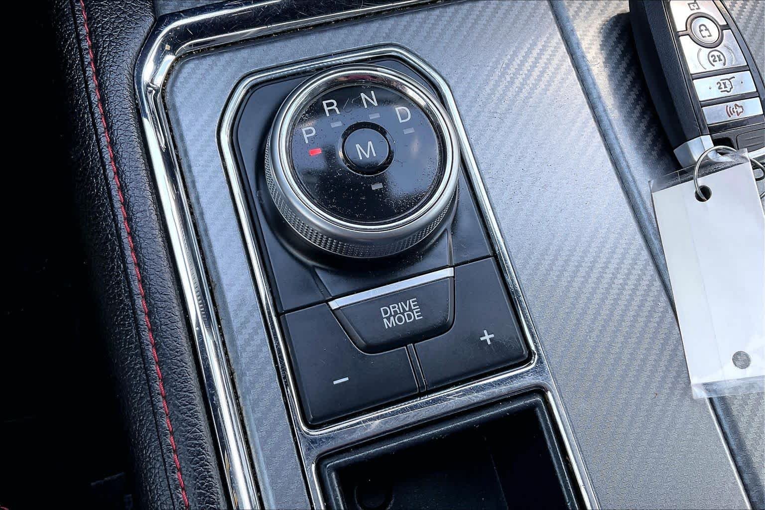 Used 2020 Blue Metallic Ford Limited image 30