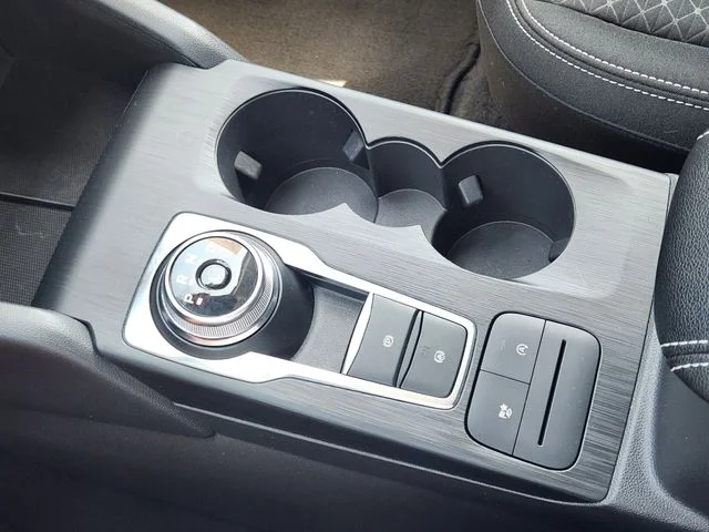 Used 2025 Space Silver Ford Active image 20