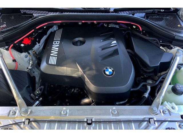 Used 2026 Mineral White Metallic BMW 30 xDrive image 17
