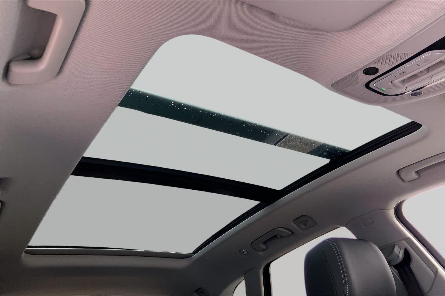 Used 2021 WHITE Audi Premium Plus image 13