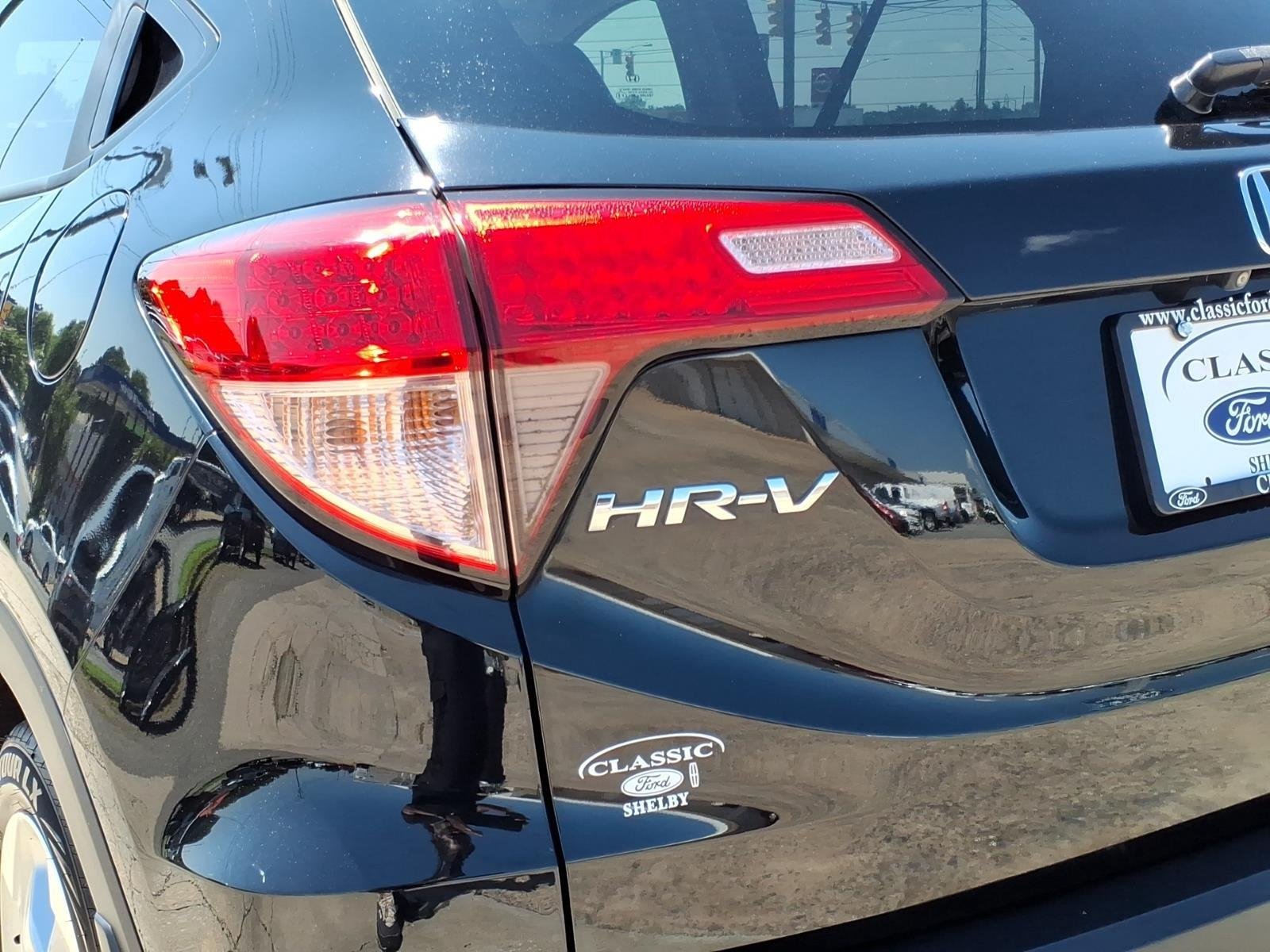 Used 2017 Crystal Black Pearl Honda EX-L Navi image 14