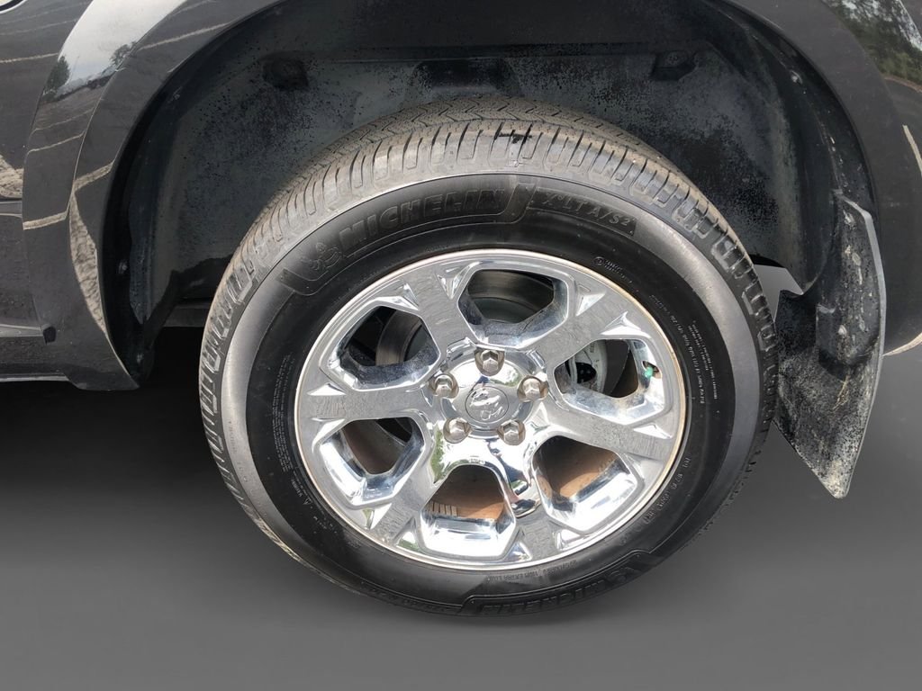 Used 2018 Black Ram Laramie image 8